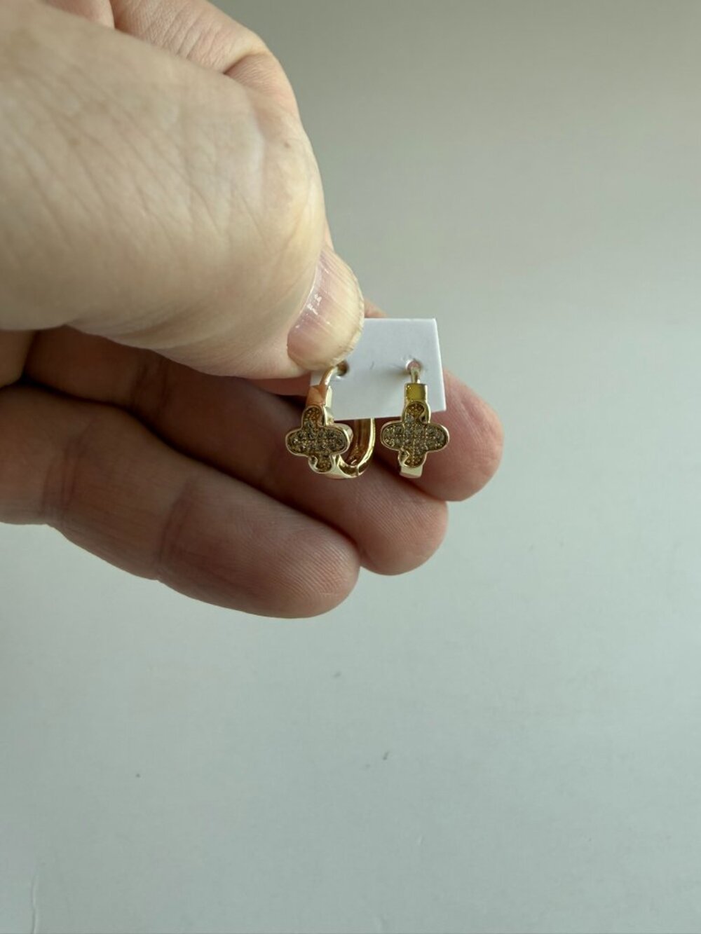 NEW 18K Gold Plated CZ Clover Huggie Hoop Earrings